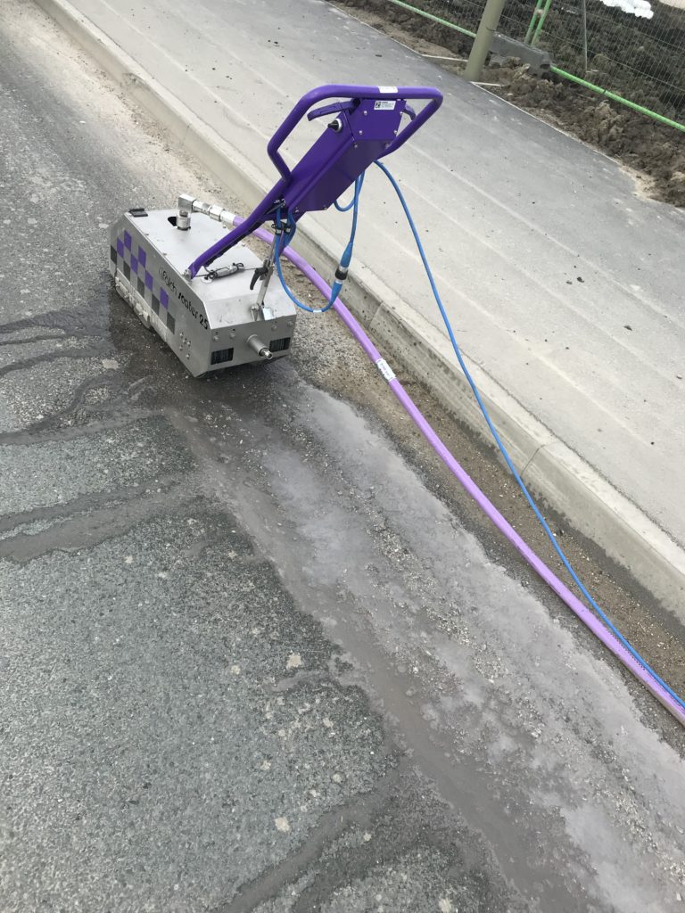 Hydro Blasting Paint Removal Contractor Central Line Markings